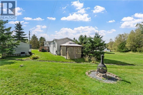 3pc Ensuite bath - 34 Ulysse Drive, Dieppe, NB E1A7C1 Photo 4