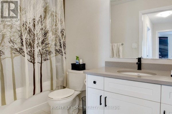 34 Vitality Drive, Kitchener, ON, photo 2
