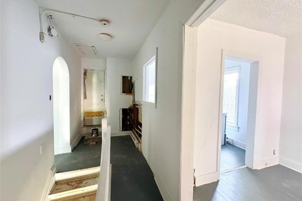 340 Alfred Avenue, Winnipeg, MB R2W1X6 Photo 4