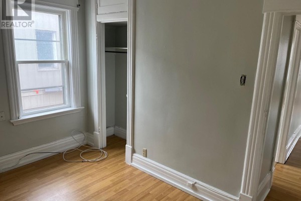 340 Mcintyre Street W, North Bay, ON P1B2Z1 Photo 2