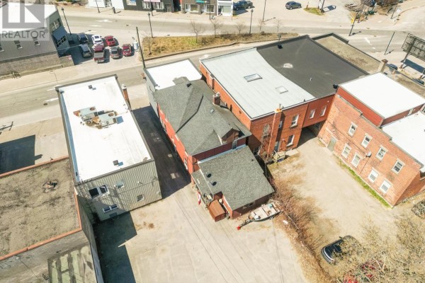 340 Mcintyre Street W, North Bay, ON P1B2Z1 Photo 4