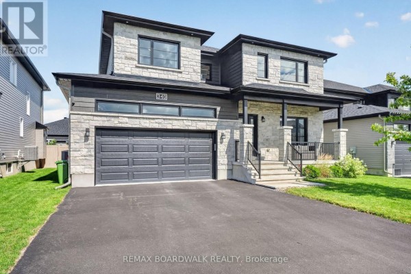 340 Moonlight Drive, Russell, ON, photo 2