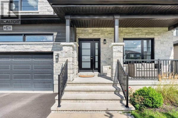 340 Moonlight Drive, Russell, ON, photo 3