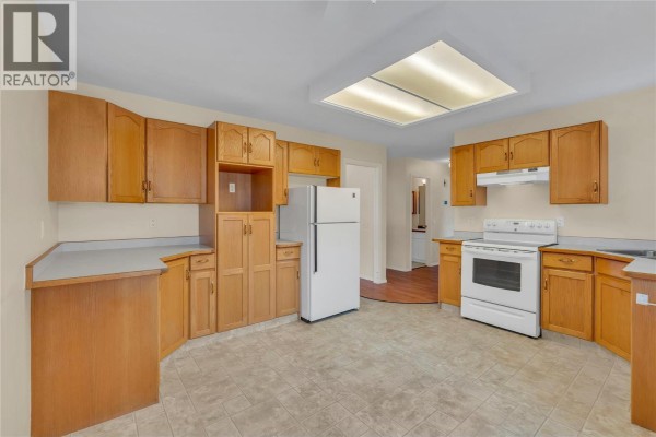 Bedroom - 3400 Wilson Street Unit# 137, Penticton, BC V2A8H9 Photo 5