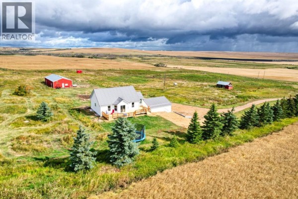 Laundry room - 340044 Range Road 215, Rural Starland County, AB T0M2C0 Photo 5