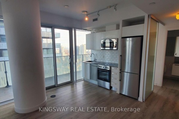 3401 - 42 Charles Street E, Toronto, ON M4Y0B7 Photo 3