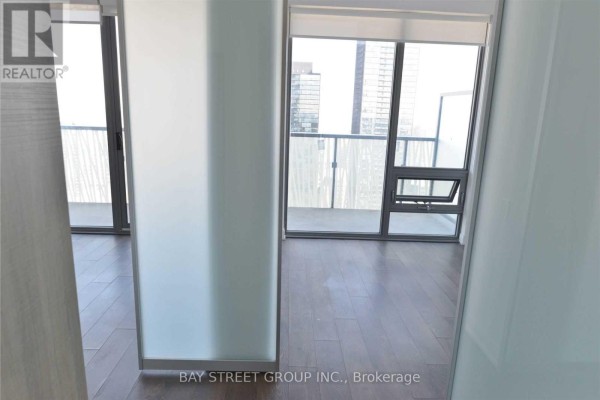 3401 - 50 Charles Street E, Toronto, ON M4Y1T1 Photo 5