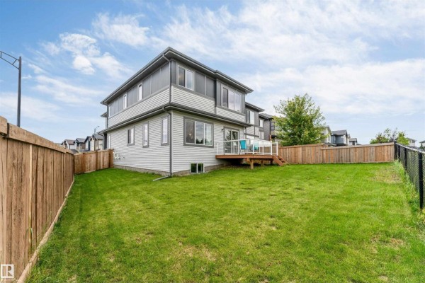 Primary Bedroom - 3404 Checknita Tc Sw, Edmonton, AB T6W4H6 Photo 2