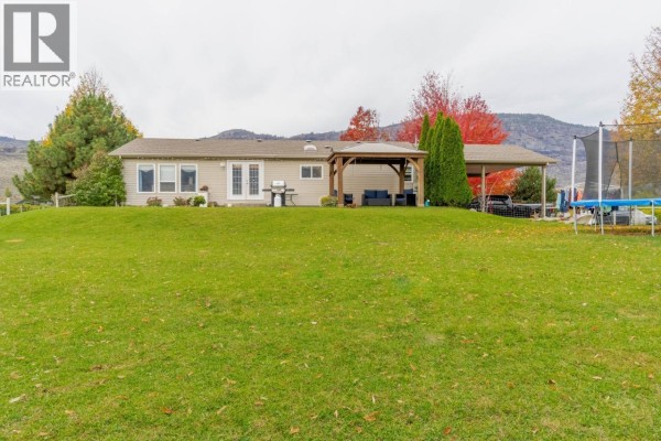 3405 107th Street, Osoyoos, BC, photo 3