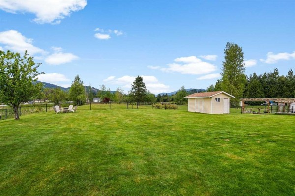 34051 York Avenue, Mission, BC V2V6Y5 Photo 4
