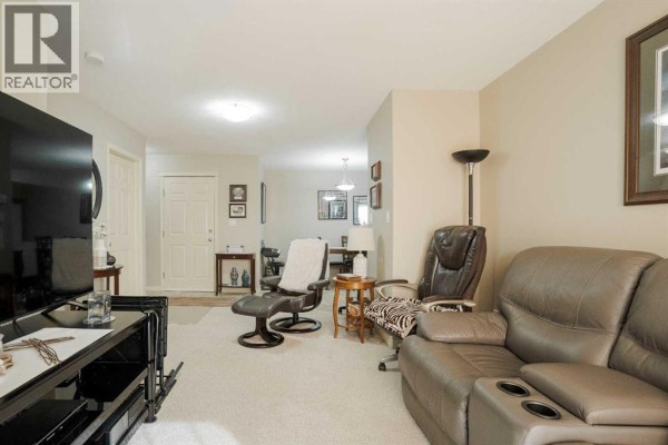 Primary Bedroom - 3407, 200 Lougheed Drive, Fort Mcmurray, AB T9K2W3 Photo 5