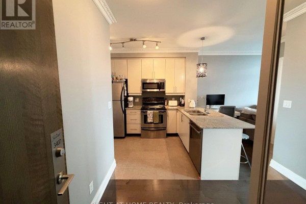 3407 - 16 Harbour Street, Toronto, ON M5J2Z7 Photo 2