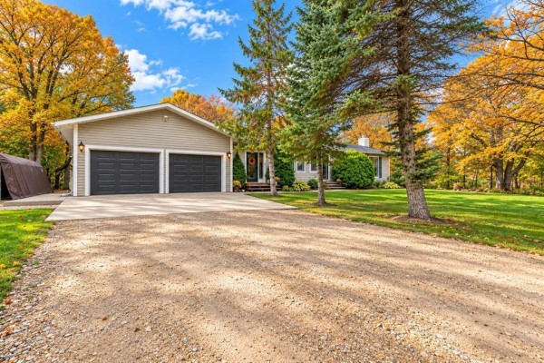 3pc Bathroom - 34074 30 Road E, Mitchell, MB R5G2L5 Photo 4