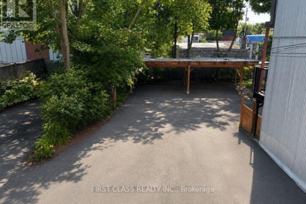 341 Cambridge Street N, Ottawa, ON K1R7B3 Photo 4