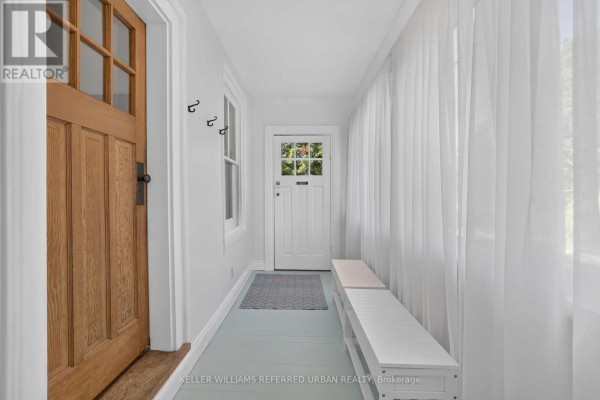 Primary Bedroom - 341 Cotter Street, Newmarket, ON L3Y3X9 Photo 4