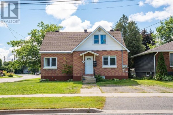 341 Devon Rd, Sault Ste  Marie, ON, photo 2