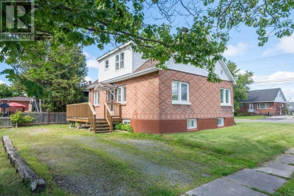 341 Devon Rd, Sault Ste  Marie, ON, photo 3