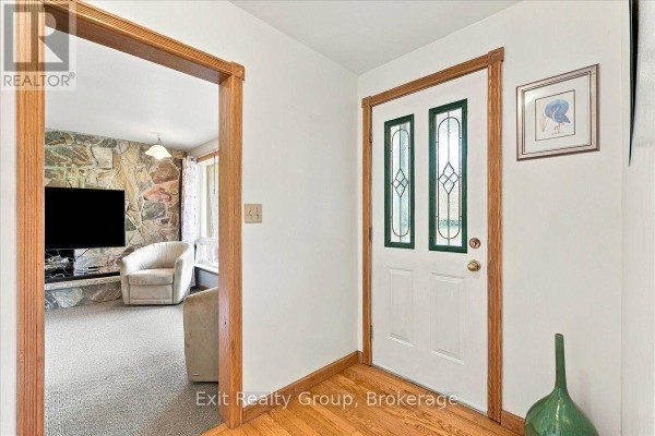 Office - 341 Downs Road, Quinte West, ON K8V5P6 Photo 4