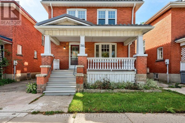 Living room - 341 Ontario Street, Stratford, ON N5A3H7 Photo 5