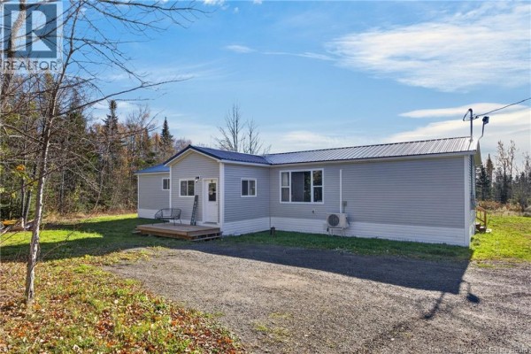 Dining room - 341 Route 635, Prince William, NB E6K1G3 Photo 2