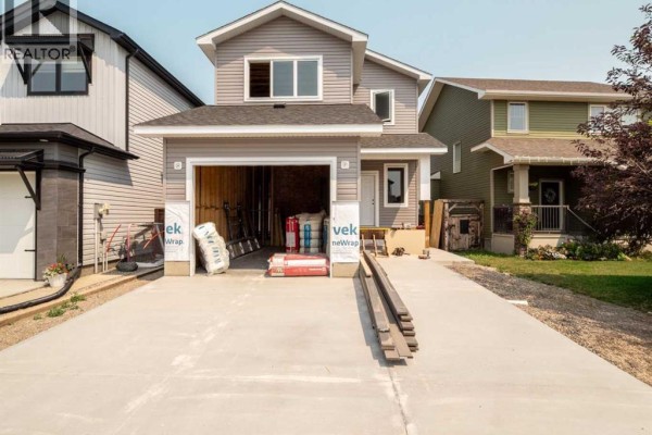 Foyer - 341 Westgate Crescent, Coaldale, AB T1M0E3 Photo 3
