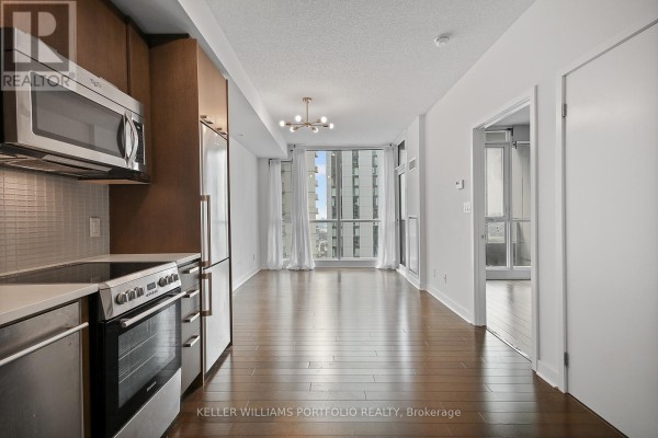 Dining room - 3411 - 295 Adelaide Street W, Toronto, ON M5V0L4 Photo 2