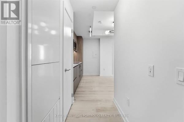 3412 - 110 Broadway Avenue, Toronto, ON M4P1V7 Photo 5