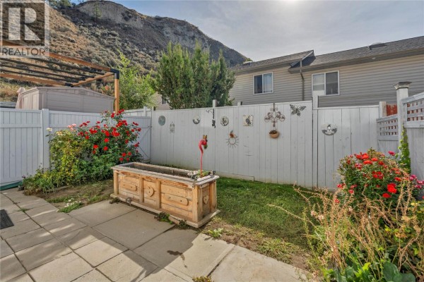 Primary Bedroom - 3412 South Main Street Unit# 107, Penticton, BC V2A5J6 Photo 5