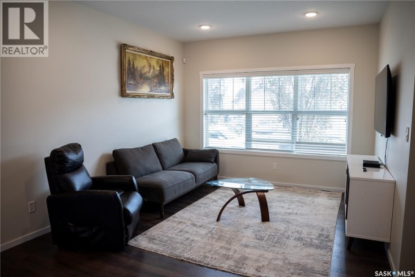 Dining room - 3418 Green Turtle Road, Regina, SK S4V3N7 Photo 4