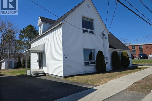 342-344 Main Street, Bathurst, NB E2A1B2 Photo 3