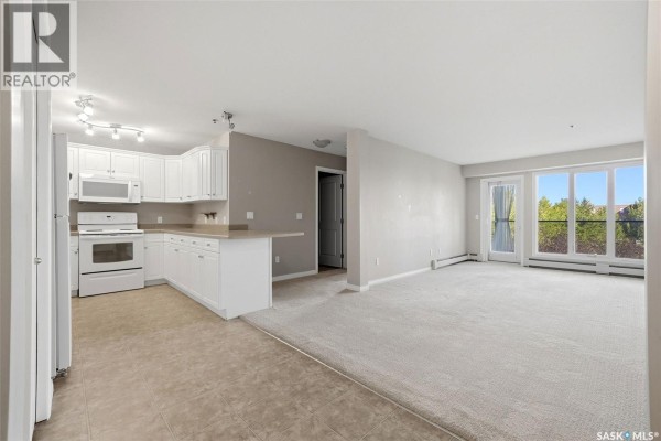 Laundry room - 342 3605 Albert Street, Regina, SK S4S7L4 Photo 4