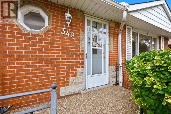 Recreation room - 342 East 16th Street, Hamilton, ON L9A4J9 Photo 4