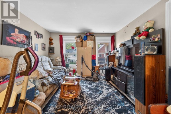 342 King Street W, Brockville, ON K6V3S3 Photo 3