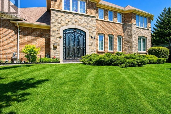 342 Saginaw Parkway, Cambridge, ON, photo 2