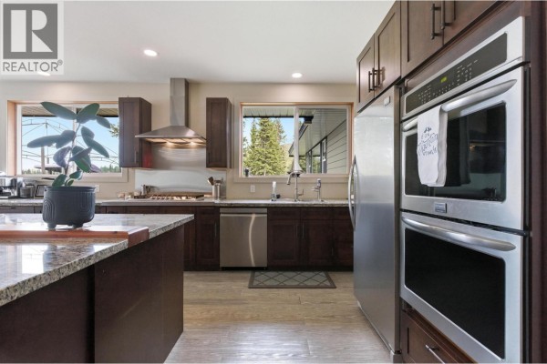 Pantry - 3420 Little Lake Road, Likely, BC V0L1N0 Photo 4