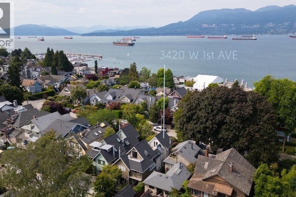 3420 W 1st Avenue, Vancouver, BC V6R1G7 Photo 2