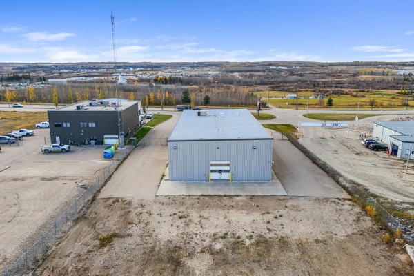 3421 50st, Drayton Valley, AB T7A1S3 Photo 5