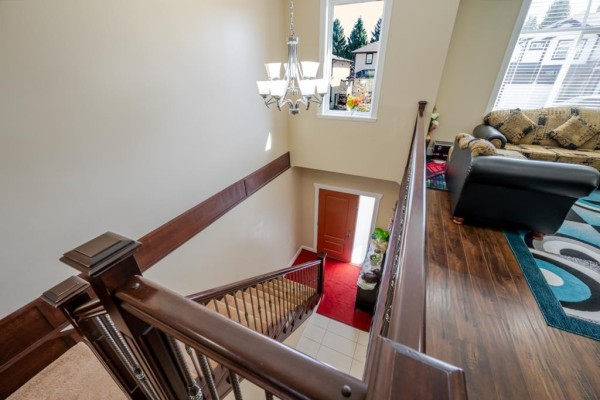 3423 Hazelwood Place, Abbotsford, BC V2S0H8 Photo 5