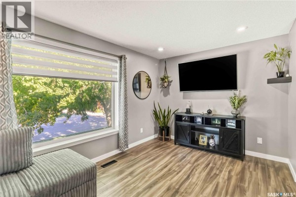 Bedroom - 3427 Cassino Avenue, Saskatoon, SK S7M5E9 Photo 5