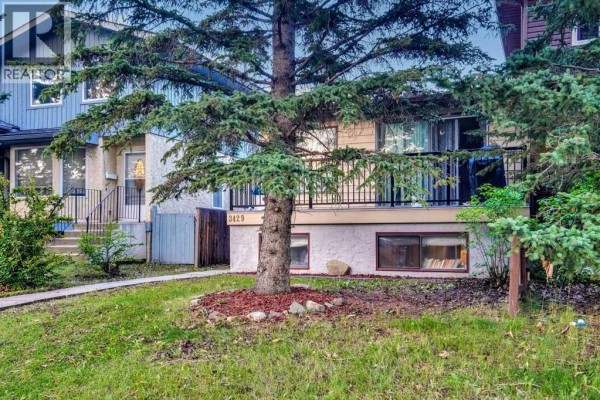 Kitchen - 3429 Cedarille Drive Sw, Calgary, AB T2W3J3 Photo 5