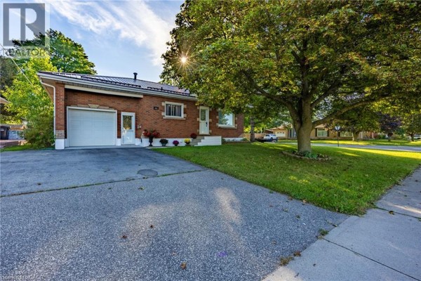 343 Delcrest Avenue, Delhi, ON, photo 2