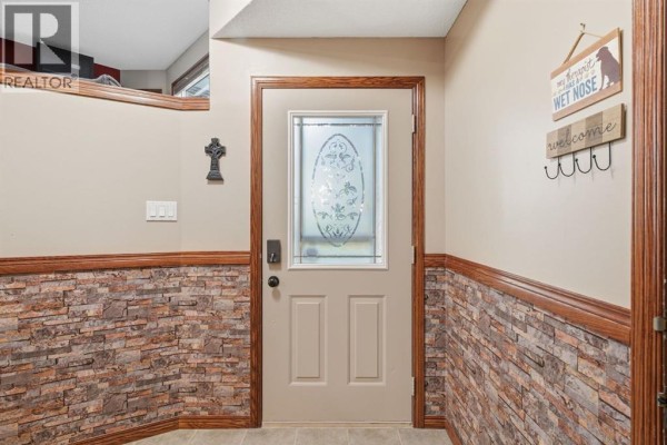 4pc Bathroom - 343 Sheep River Place, Okotoks, AB T1S1N7 Photo 2
