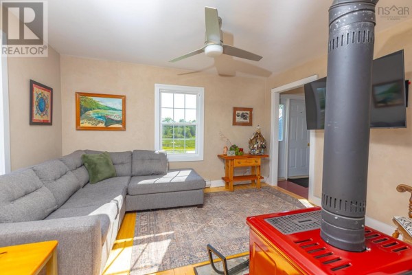 Dining room - 343 West Sable Road, Sable River, NS B0T1V0 Photo 3