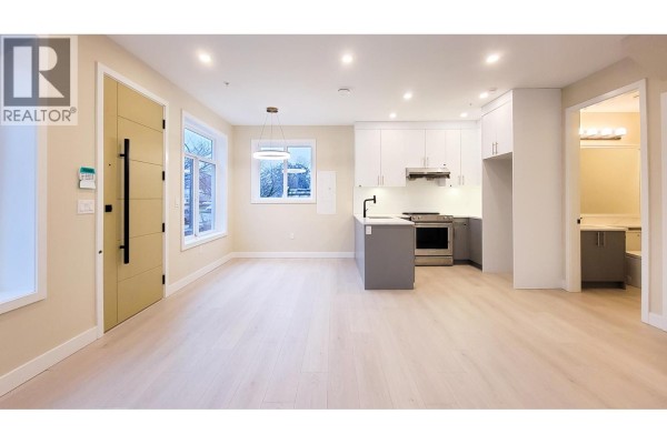 3431 E 23rd Avenue, Vancouver, BC V5R1C1 Photo 5