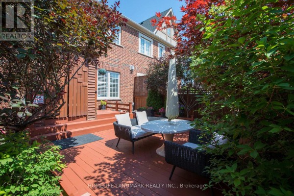 3432 Eglinton Avenue W, Mississauga, ON, photo 3