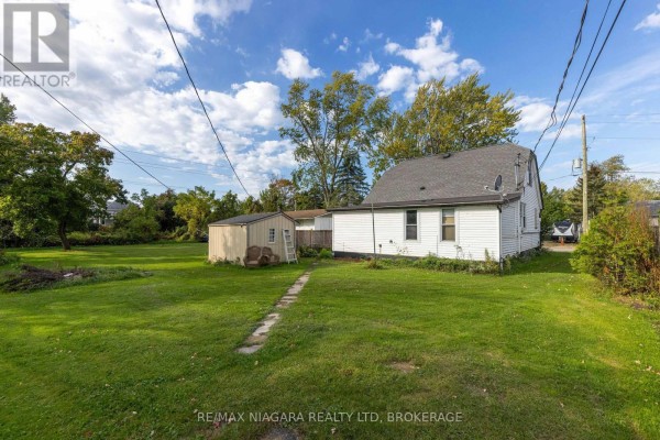 Family room - 344 Fairview Road, Fort Erie, ON L2A4R8 Photo 4