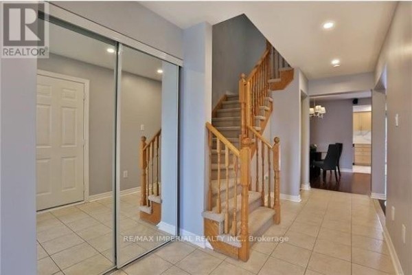 Family room - 344 Riverstone Drive, Oakville, ON L6H7M3 Photo 4
