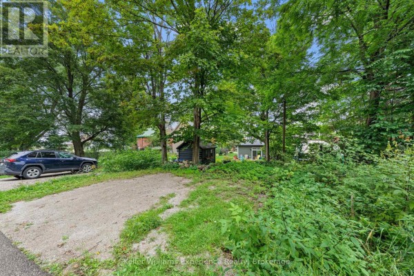 Bedroom 3 - 344 Second Street, Midland, ON L4R3R3 Photo 5