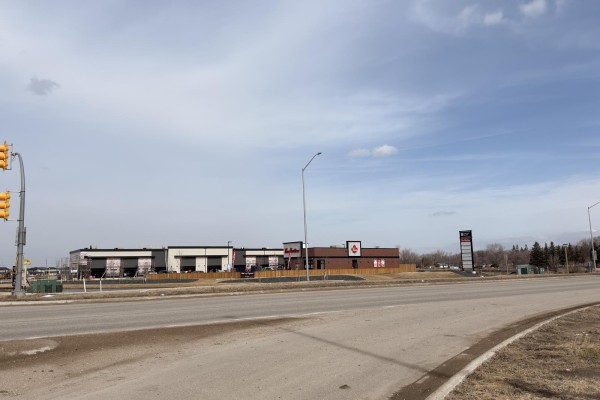 3440 Main St, West Saint Paul, MB, photo 2