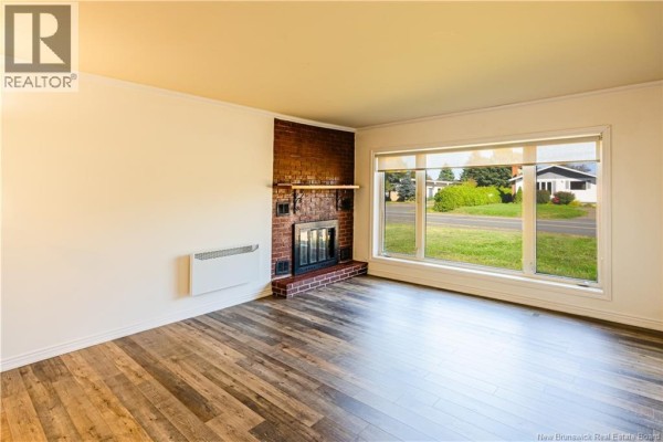 Bath (# pieces 1-6) - 3441 Centenaire Street, Tracadie, NB E1X1A7 Photo 5